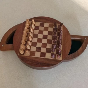 Wood Chess Set Round Travel Magnetic 1.3/8" King Storage Drawer - Picture 1 of 16