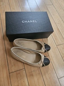 Authentic Chanel Womens Beige & Black Ballet Flats Pumps EU 38.5 / UK 5.5 - Picture 1 of 9