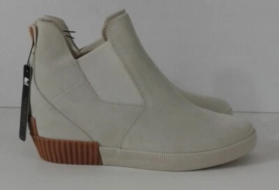 Botines de cuña Sorel Out N About sin cordones para mujer talla 10 gamuza marfil impermeable Foto 1 de 4