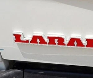 Premium Guss Vinyl Aufkleber Buchstaben Einsätze für 2019-2025 Ram Laramie Heckklappe - Bild 1 von 7