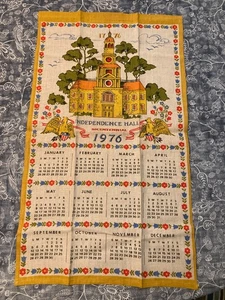Vintage 1976 Wall Hanging Cloth Calendar Bicentennial Independence Hall Theme - Picture 1 of 4