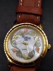 Damen Black Hills Gold Armbanduhr Dakota USA evtl. Goldblätter - Bild 1 von 9
