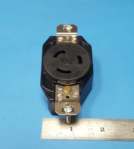Locking Receptacle, L5-20, BRYANT, 125V- 20A, Wall Receptacle - Picture 1 of 6