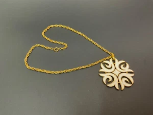 Vintage Trifari Crown White Enamel Goldtone Pendant Necklace - Picture 1 of 8