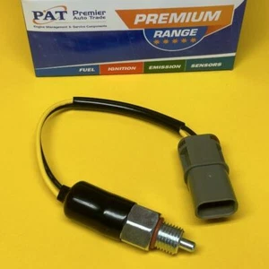 Interruptor de luz de marcha atrás para Nissan M10 PRAIRIE 1.5L + 1.8L 82-88 2 años de garantía - Imagen 1 de 3
