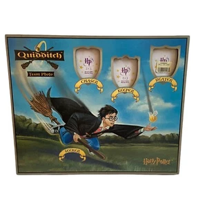Vintage Harry Potter Quidditch Team Bilderrahmen Verfolger/Keeper/Schläger & Kunstwerk - Bild 1 von 9
