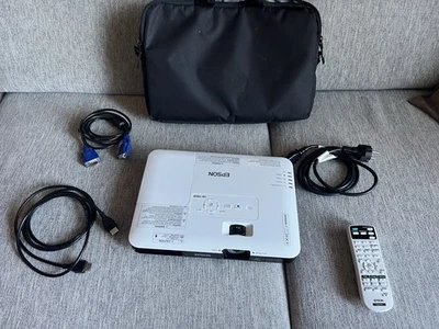 Epson LCD Beamer EB-1780W - Bild 1 von 4