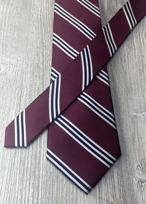 Jos A Bank Travelers 防污长领带栗色海军蓝条纹 3.5 英寸 x 64 英寸 — 第 1/4 张图片