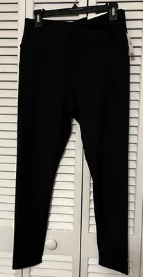 Nuevo con etiquetas Leggings para mujer Maurices negros con bolsillo activo talla M medianos Precio de venta sugerido por el fabricante $26.99 Foto 1 de 4