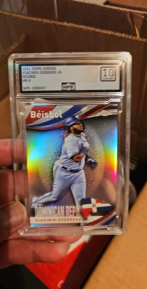 2021 Topps Chrome - Beisbol Vladimir Guerrero Jr. #B-6 - Image 1 of 1