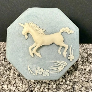Vintage achteckig hellblau Incolay Speckstein Einhorn Schmuckschatulle Design Geschenke - Bild 1 von 6
