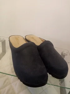 White Mountain Slip On Mules ( Clogs) Blue Suede Womens Size 6 1/2 Retro... - Picture 1 of 6