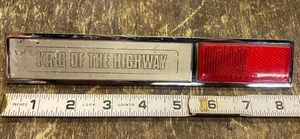 Vtg Saddlebag Emblem Badge Harley FLH Shovelhead King of the Highway Elect Glide - Foto 1 di 5