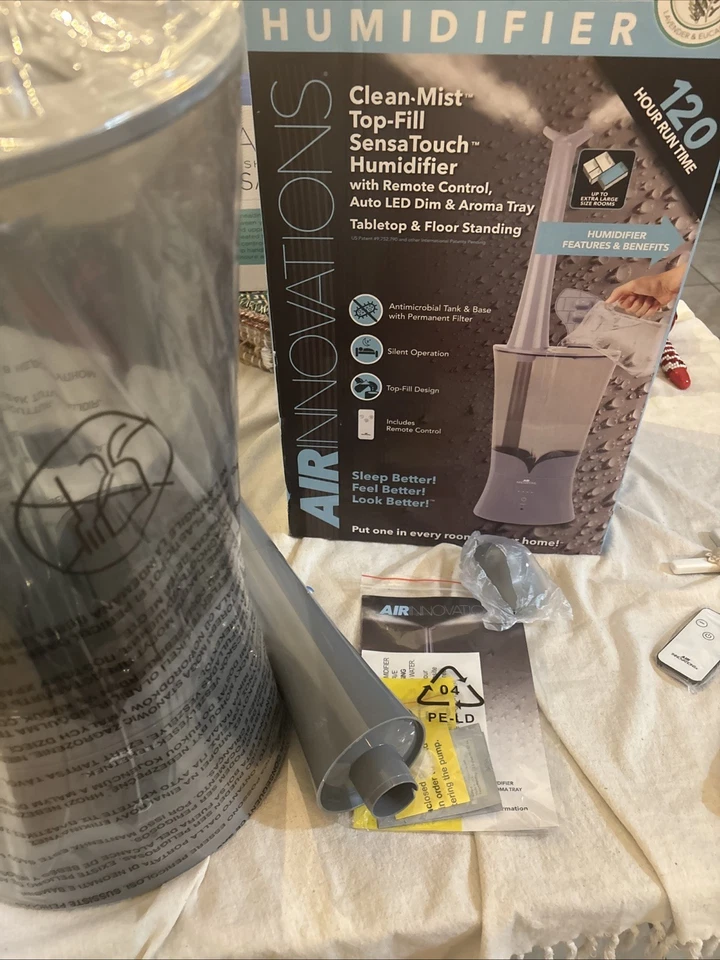 Humidificador Air Innovations Clean Mist Top-Fill SensaTouch MH-701BA con control remoto Foto 1 de 4