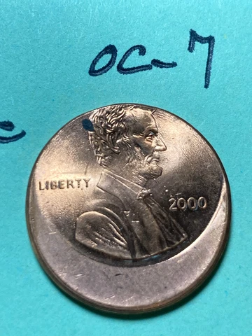 2000 LINCOLN MEMORIAL CENT, off center strike , uncirculated condition, #OC-7 Cover