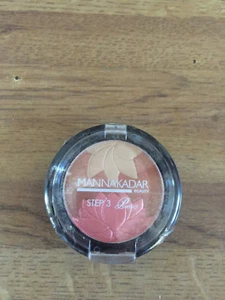  Manna Kadar Kosmetik Blüte Rouge und Highlighter 0,335 Oz. Schritt 3 versiegelt - Bild 1 von 2