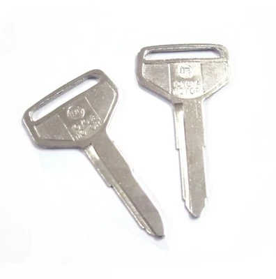 2x BLANK KEYS FOR TOYOTA LANDCRUISER LAND CRUISER FJ60 FJ62 BJ60 HJ60 HJ61 HJ65 - Image 1 of 4