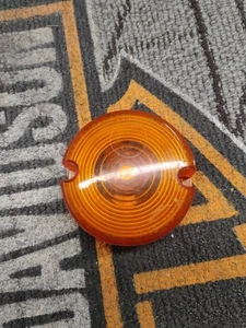 Harley Davidson OEM Num. DP 85 turn signal lens amber Dot PM multiple available - Foto 1 di 7