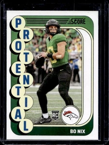 2024 Panini Score Bo Nix Protential RC Viola Rookie #11 Broncos - Foto 1 di 2