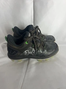 Under Armour Boy's Harper 8 Mid TPU Jr Baseball Shoe Size 1.5Y Black - Picture 1 of 9