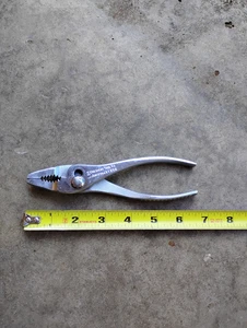 Vintage Crescent L-26 Pliers USA - Picture 1 of 7