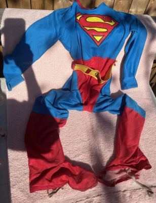 Vintage DC Comics Child's Medium Superman Costume.  inseam 23" - Image 1 of 4