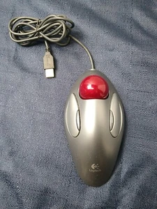 Logitech Trackman Marble Optical Trackball Maus USB T-BC21 - getestet - Bild 1 von 7
