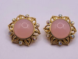 Trifari Vintage goldfarben rosa Cabochon Jelly Bauch Clip auf Ohrringe Statement - Bild 1 von 7