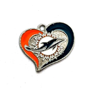 MIAMI DOLPHINS HEART CHARM (x1) Big Discounts For Multiple Charms NFL Pendant - Picture 1 of 4