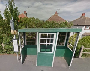 Iron type 2 Bus Shelter with bus flag - OO9/OO/HO - Picture 1 of 7