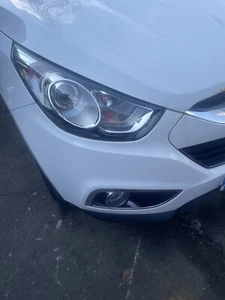 HYUNDAI iX35 R Headlamp 2010-2013 HYUNDAI IX35 R Headlight R RIGHT HYUNDAI iX35 - Picture 1 of 24