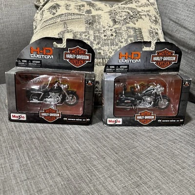 Maisto Harley Davidson 1952 modelo K motocicleta fundida a presión y 2002 FLHRSEI CVO CUS Foto 1 de 4
