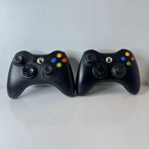 Two Official OEM Original Microsoft Xbox 360 Wireless Controllers - Tested - Picture 1 of 13