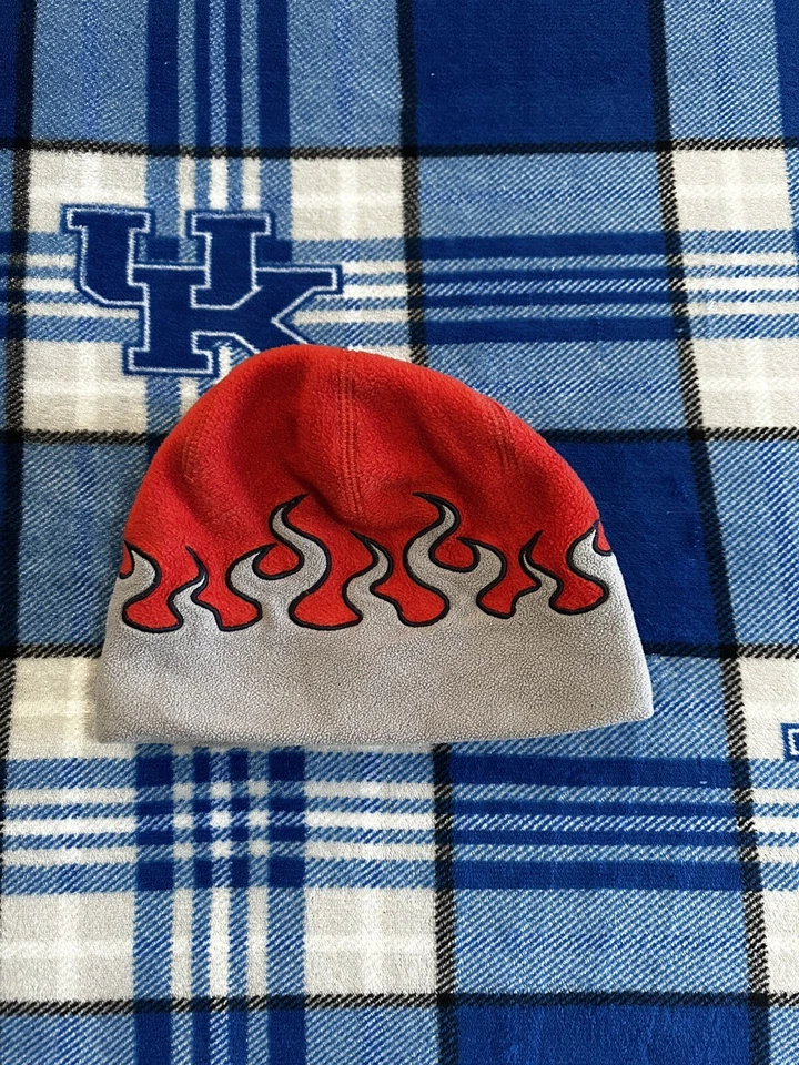 LL Bean Jóvenes Niños Gris Rojo Fuego Llama Patrón Polar Invierno Gorro L Gorra Grande Foto 1 de 4