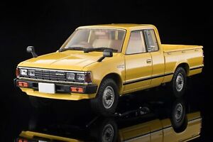 Tomica TLV-N43-27a Vintage Neo 1/43 Datsun Truck King Cab AD Yellow Limited NEW