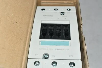 NEW Siemens 3RT1045-1BB40 CONTACTOR NON- REVERSING SIZE S3 37 KW 80 AMP 3 POLE 2 - Image 1 of 4