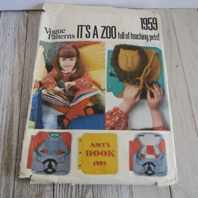 Vintage Sewing Pattern Vogue Craft #1959 Childs Cloth Book - Image 1 of 3