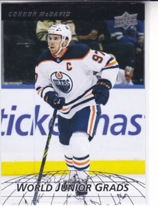 CONNOR MCDAVID 2022-23 CUBIERTA SUPERIOR 2 INSERTO MUNDIAL JUNIOR GRADO #WG-25 ENGRASADORES - Imagen 1 de 1