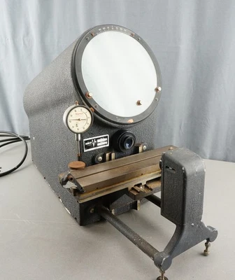 MicroVu Model 300 Optical Comparator 110V - Image 1 of 4
