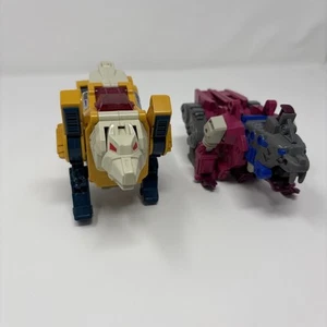 Figura de acción grotesca Hasbro Transformers Weirdwolf 1987 de colección - Imagen 1 de 13