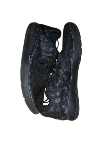 Sneakers Jordan mimetiche taglia 12