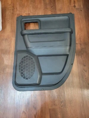 Dodge Ram 1500 2009-2012 cuádruple negro panel de moldura de puerta de pasajero trasero derecho OEM Foto 1 de 4
