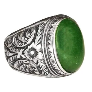 Vintage Men's Wedding Ring Oval Cut Natural Green Jade Sterling Silver 925 - Picture 1 of 3