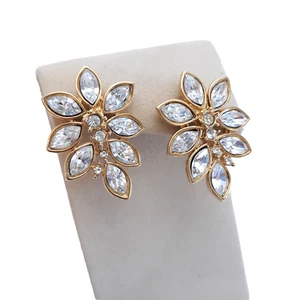 Vintage Monet Marquise Crystal Leaf Earrings Gold Tone Pierced Backs Signed - Picture 1 of 5