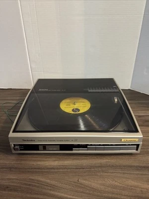 Tocadiscos Technics SL-J2 de seguimiento lineal reparado con cartucho de arrugado Foto 1 de 4