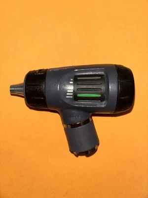 Welch Allyn 23810 3.5v Halógeno MacroView Otoscopio y Espéculos de Oreja, Solo Cabeza Foto 1 de 4