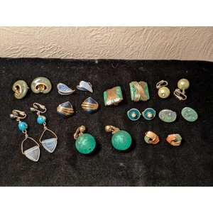 Vintage zehn Paar blau/grüne Motiv Clip auf Ohrring Set - Bild 1 von 6