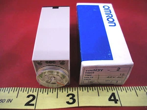 Omron H3Y-2-1S Timer Relay H3Y-2 42v ac 1 sec second 5a 8-Pin/Blade 5 amp New - Picture 1 of 4