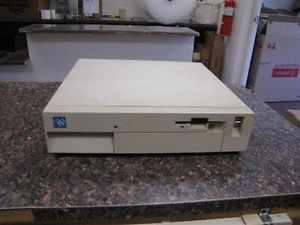 Vintage IBM PS/1 Type 2123 Personal Computer with HDD and Cards - powers on - Picture 1 of 8