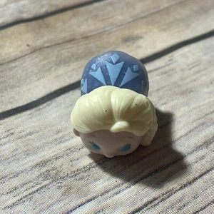 Disney Tsum Tsum Medium Vinyl Figure Frozen Elsa Snow Queen Princess - Picture 1 of 4